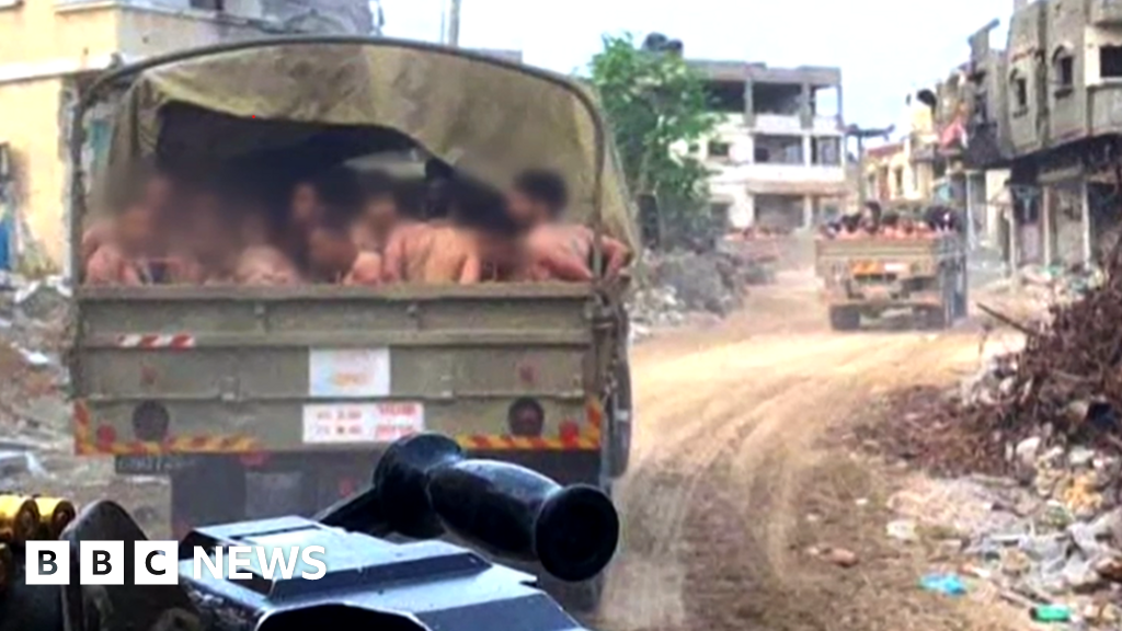 Palestinian recounts being stripped and driven away by Israeli army