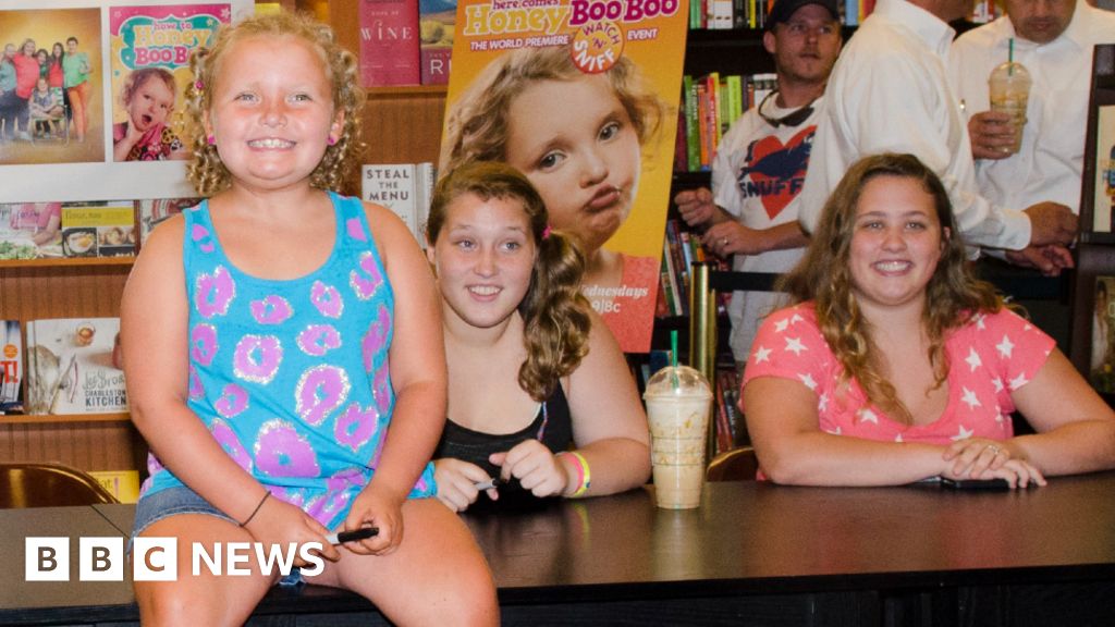 Anna Cardwell: Honey Boo Boo pays tribute to sister who dies aged 29