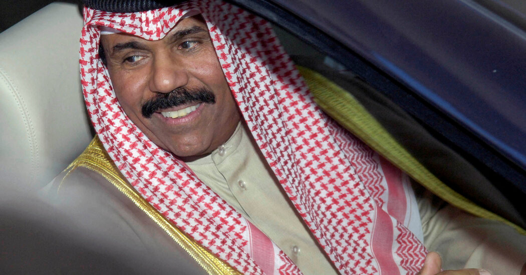 Sheikh Nawaf, Emir of Kuwait, Dies at 86