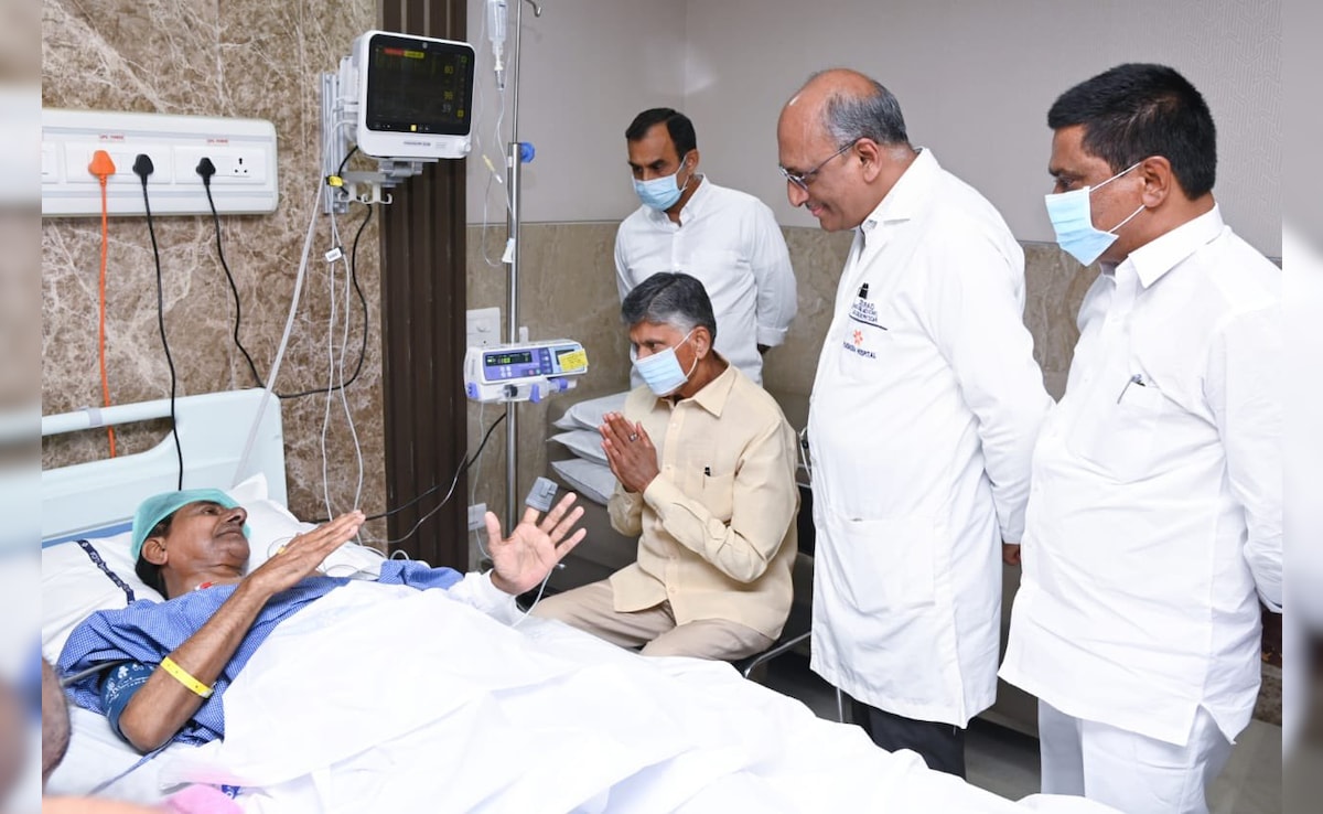 Actors, Politicians Visit Ex-Telangana Chief Minister KCR In Hospital