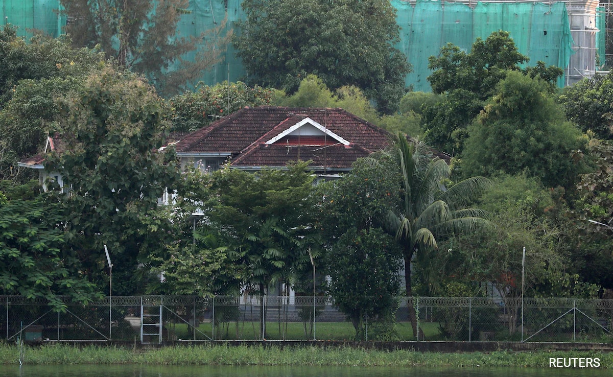 Aung Suu Kyi’s House Arrest Site Up For Auction By Court, Bid Starts At…