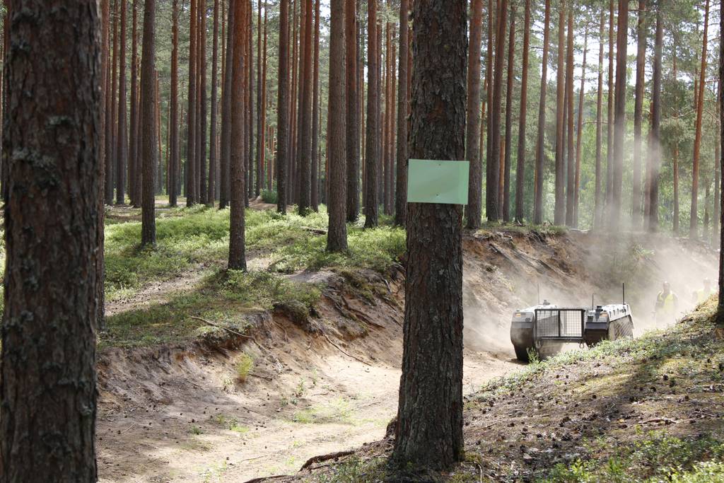 Russia ups cash reward for capturing Estonian ground robot in Ukraine