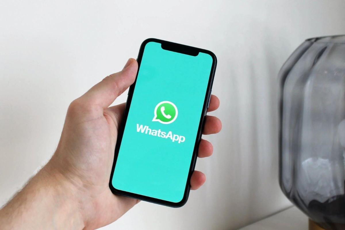 WhatsApp Spotted Working on Themes for iOS App; Username PIN Feature Surfaces on Android Beta