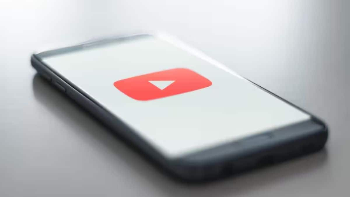 YouTube Communities With Interactive Features Announced Alongside ‘Hype’ Button to Boost Creators