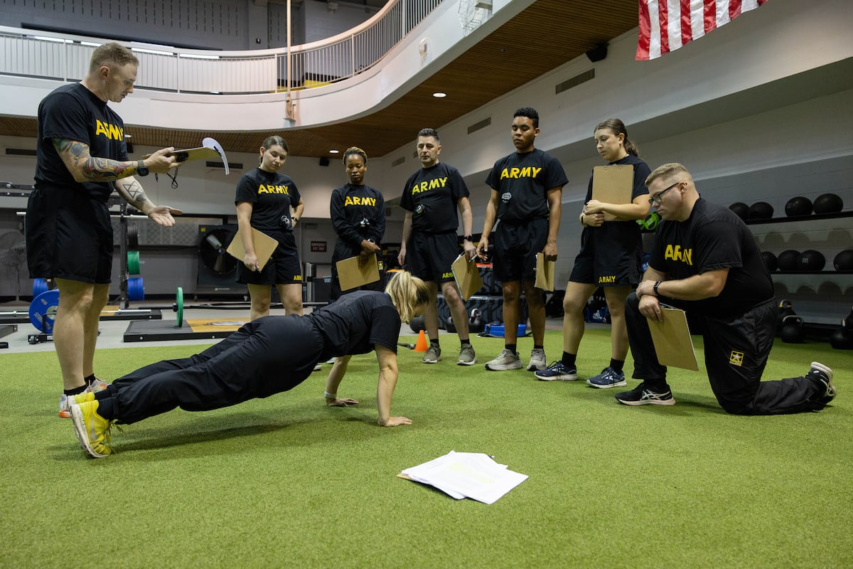 The Army’s black and gold PT uniforms are here to stay