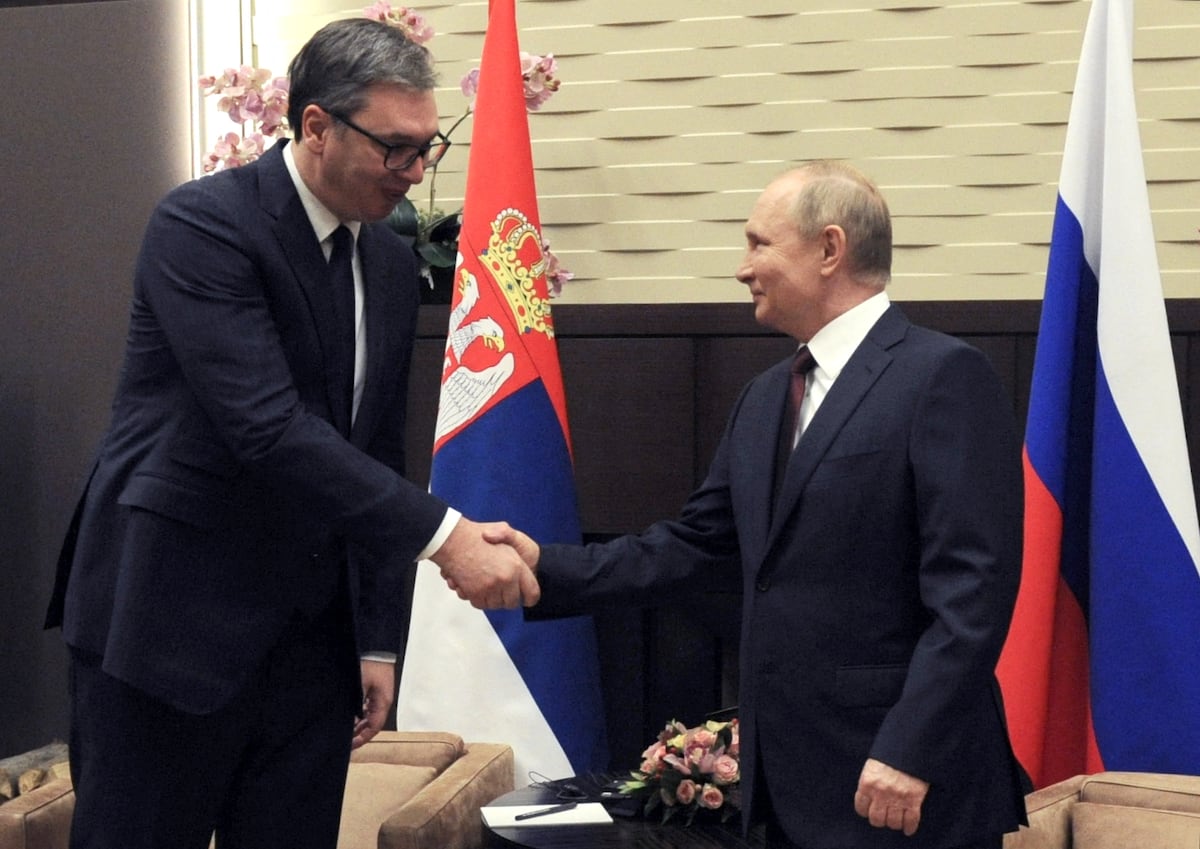 Serbian leader to attend Moscow Victory Day parade despite EU warnings
