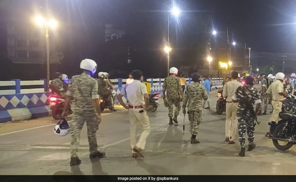 Bengal Dancer, Trying To Escape Drunk Men Chasing Her, Dies In Road Accident