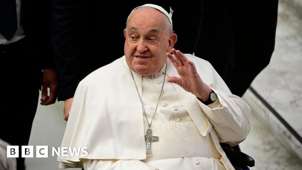 Pope Francis responding well to treatment, Vatican says