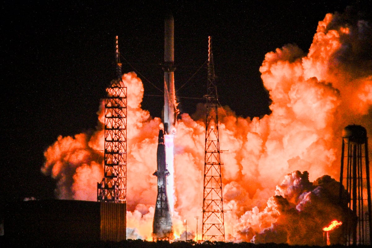 Space Force issues $13.5 billion in contracts to 3 launch firms
