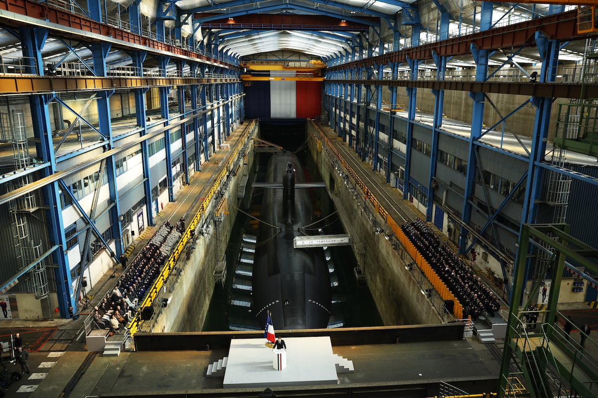 Macron opens door to deploying French nuclear forces to European allies