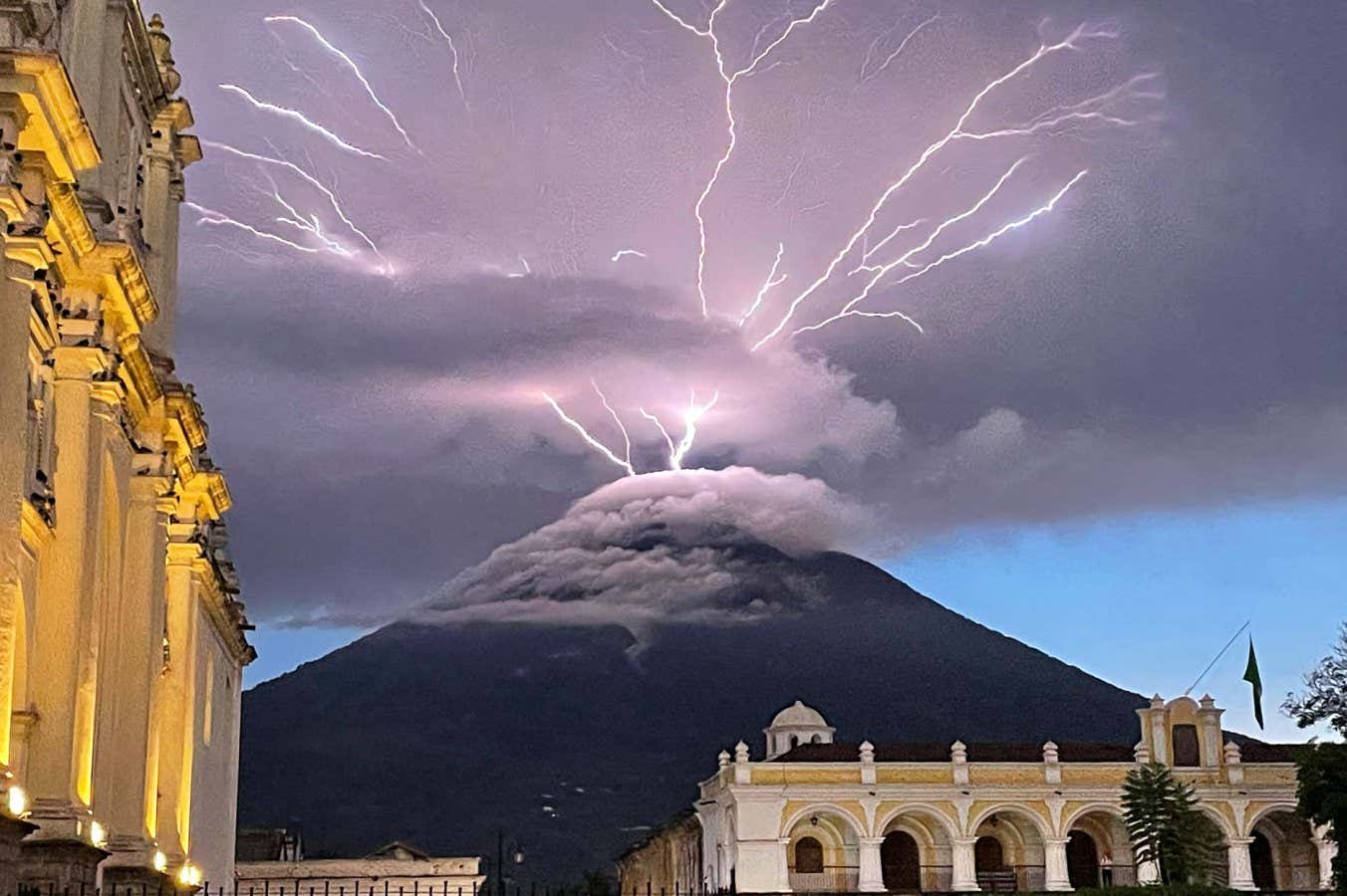 The mystery of how volcanic lightning happens has been solved